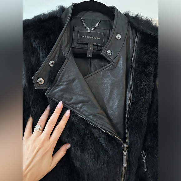 BCBG fur trim leather jacket size small - Picture 2 of 4